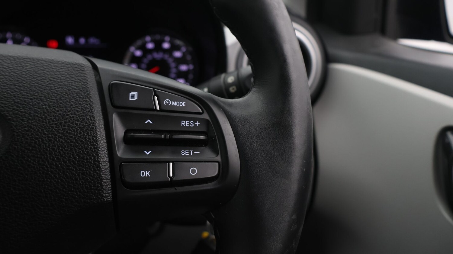 Used Hyundai i10 2022 for sale - 77352996: Photo 26