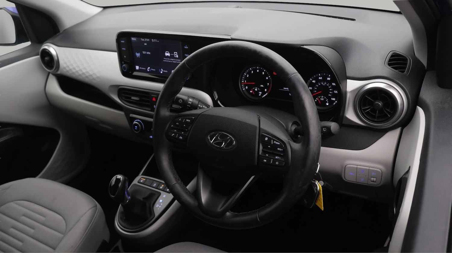 Used Hyundai i10 2022 for sale - 77352996: Photo 9