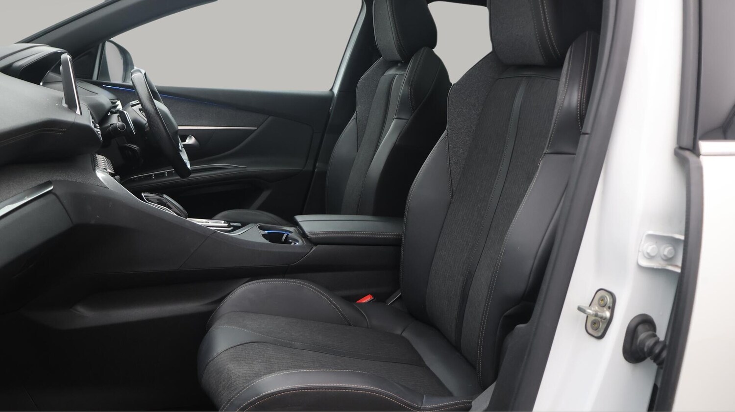 Used Peugeot 5008 2019 for sale - 76306613: Photo 15