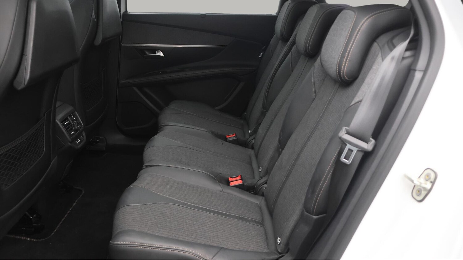 Used Peugeot 5008 2019 for sale - 76306613: Photo 17