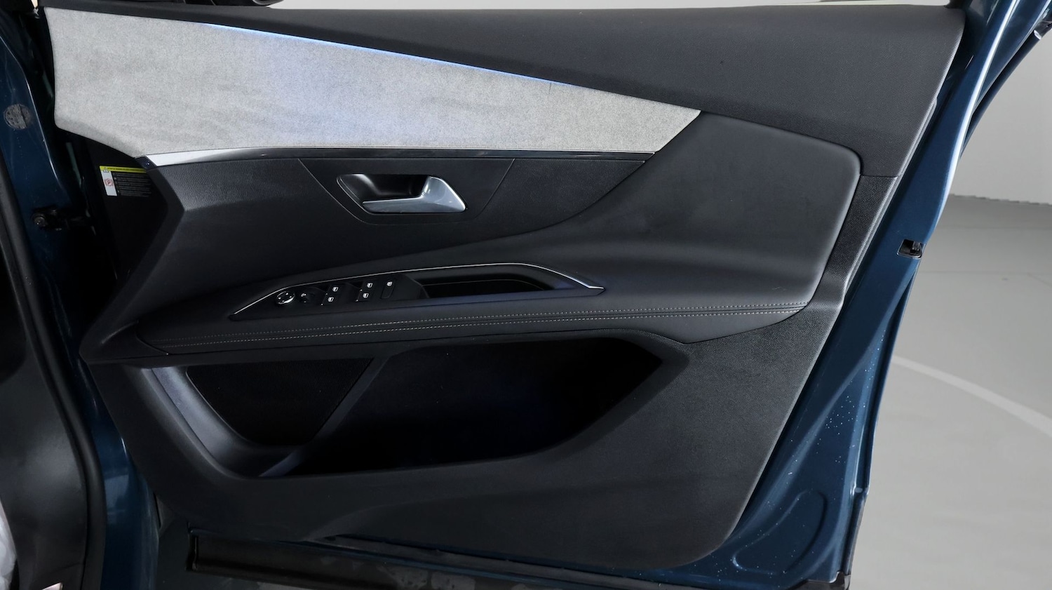 Used Peugeot 3008 2022 for sale - 77845721: Photo 14