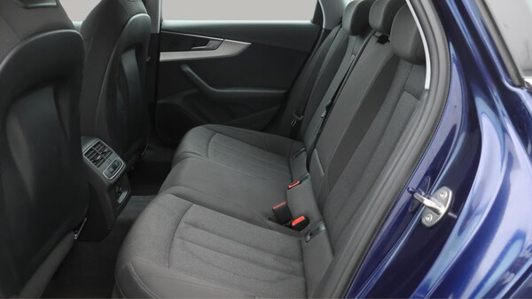 Used Audi A4 Avant 2022 for sale - 76109514: Photo 17