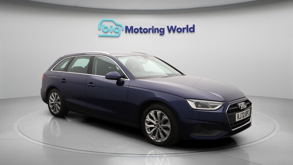 Used Audi A4 Avant 2022 for sale - 76109514: Photo 2