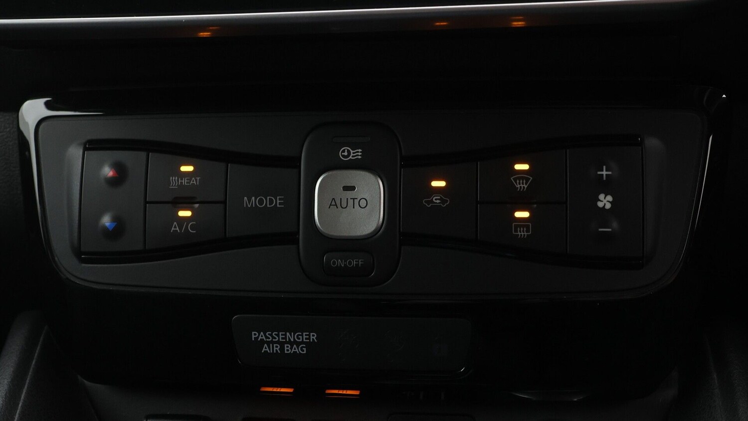 Used Nissan Leaf for sale - 77365485: Photo 12