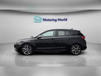 Used Hyundai i30 2023 for sale - 79841911: Photo