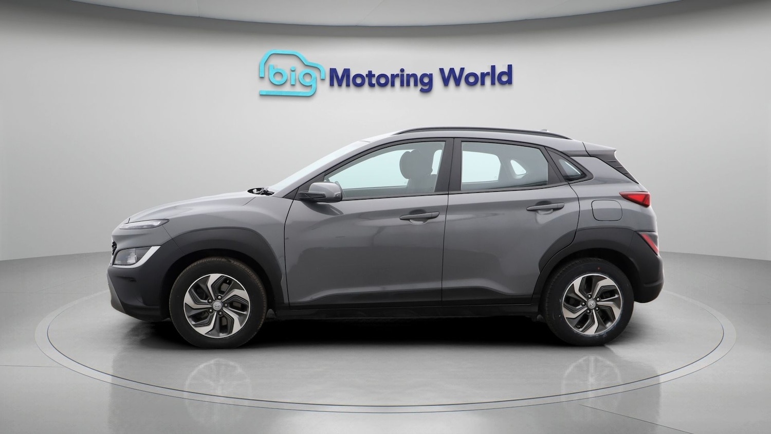 Used Hyundai KONA 2023 for sale - 77340170: Photo 4