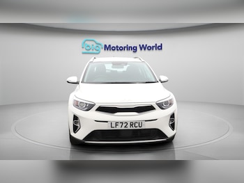 Used Kia Stonic 2022 for sale - 76094440: Photo 3