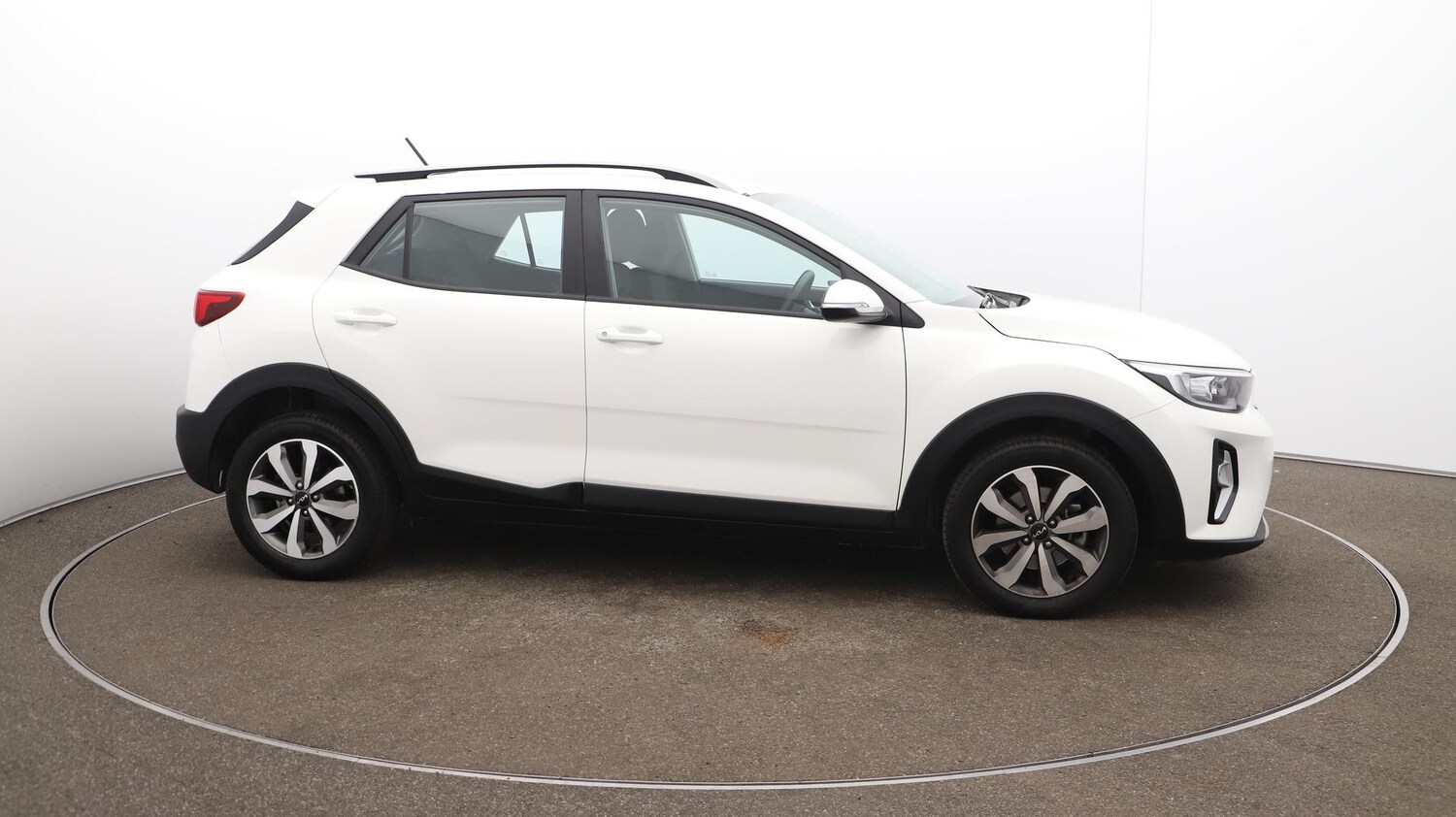 Used Kia Stonic 2022 for sale - 76094440: Photo 47