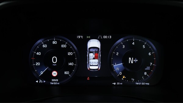 Used Volvo XC40 2021 for sale - 76179307: Photo 11