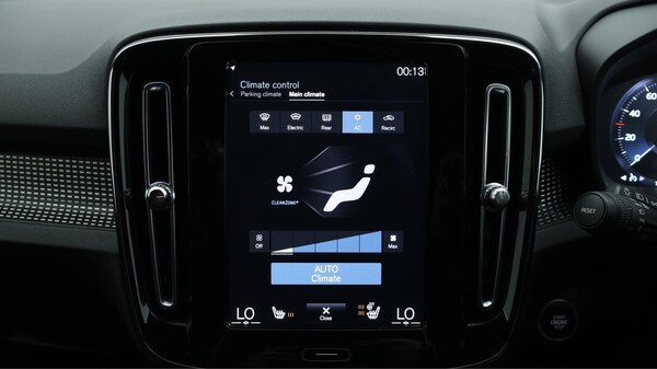 Used Volvo XC40 2021 for sale - 76179307: Photo 13