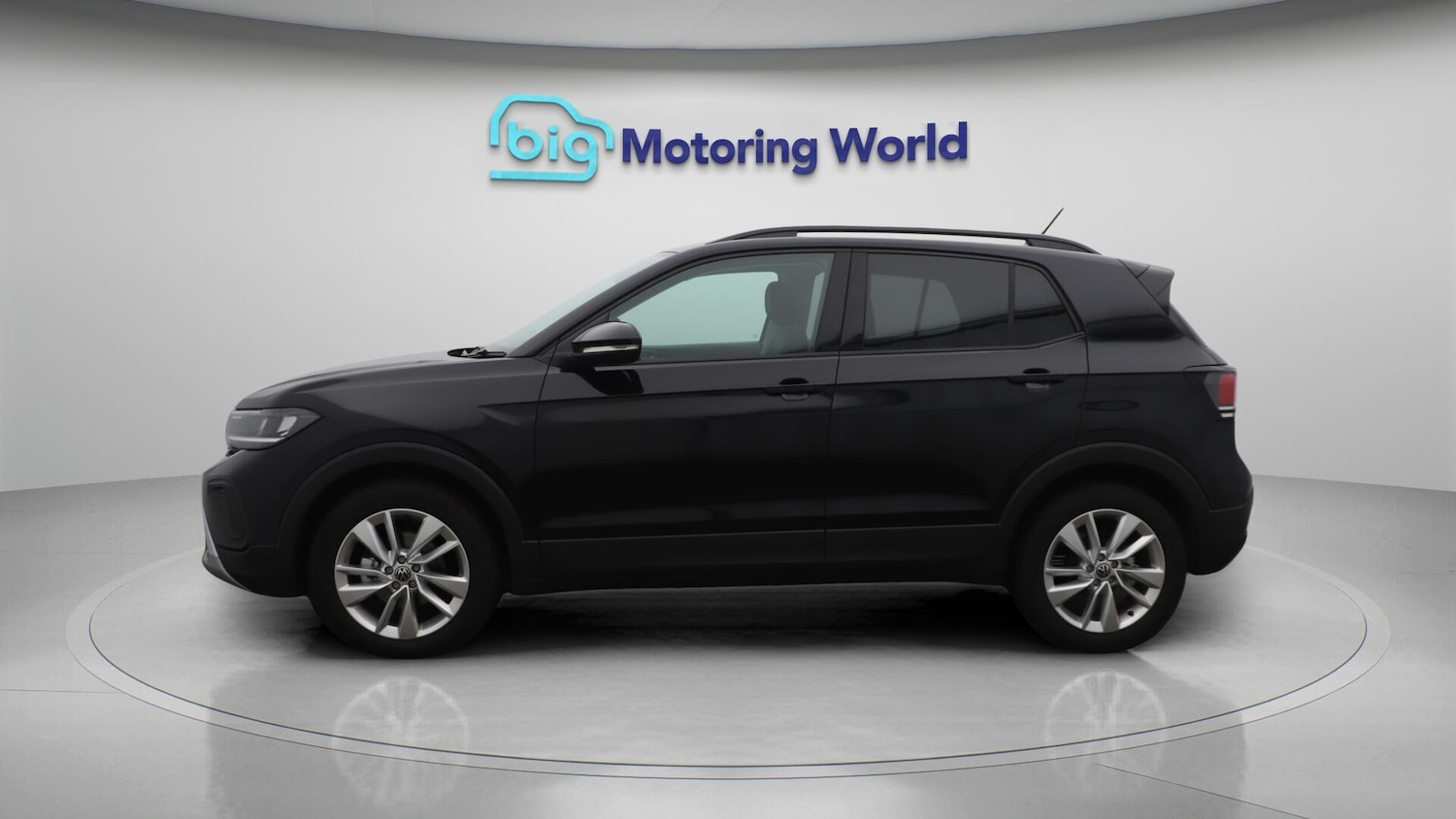 Used Volkswagen T-Cross 2025 for sale - 76380525: Photo 5