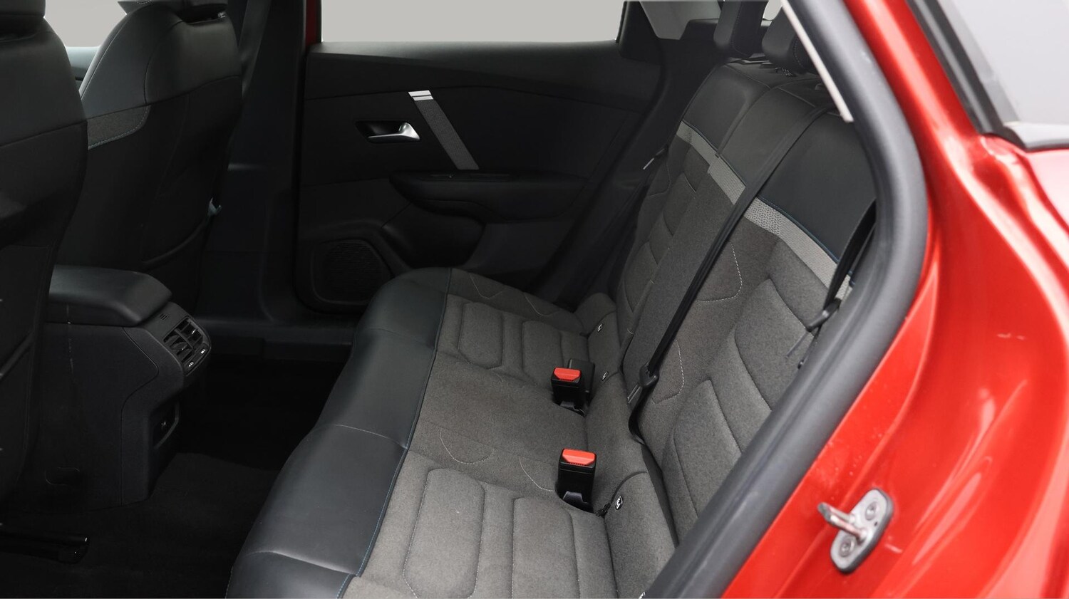 Used Citroen C4 2021 for sale - 76613348: Photo 17