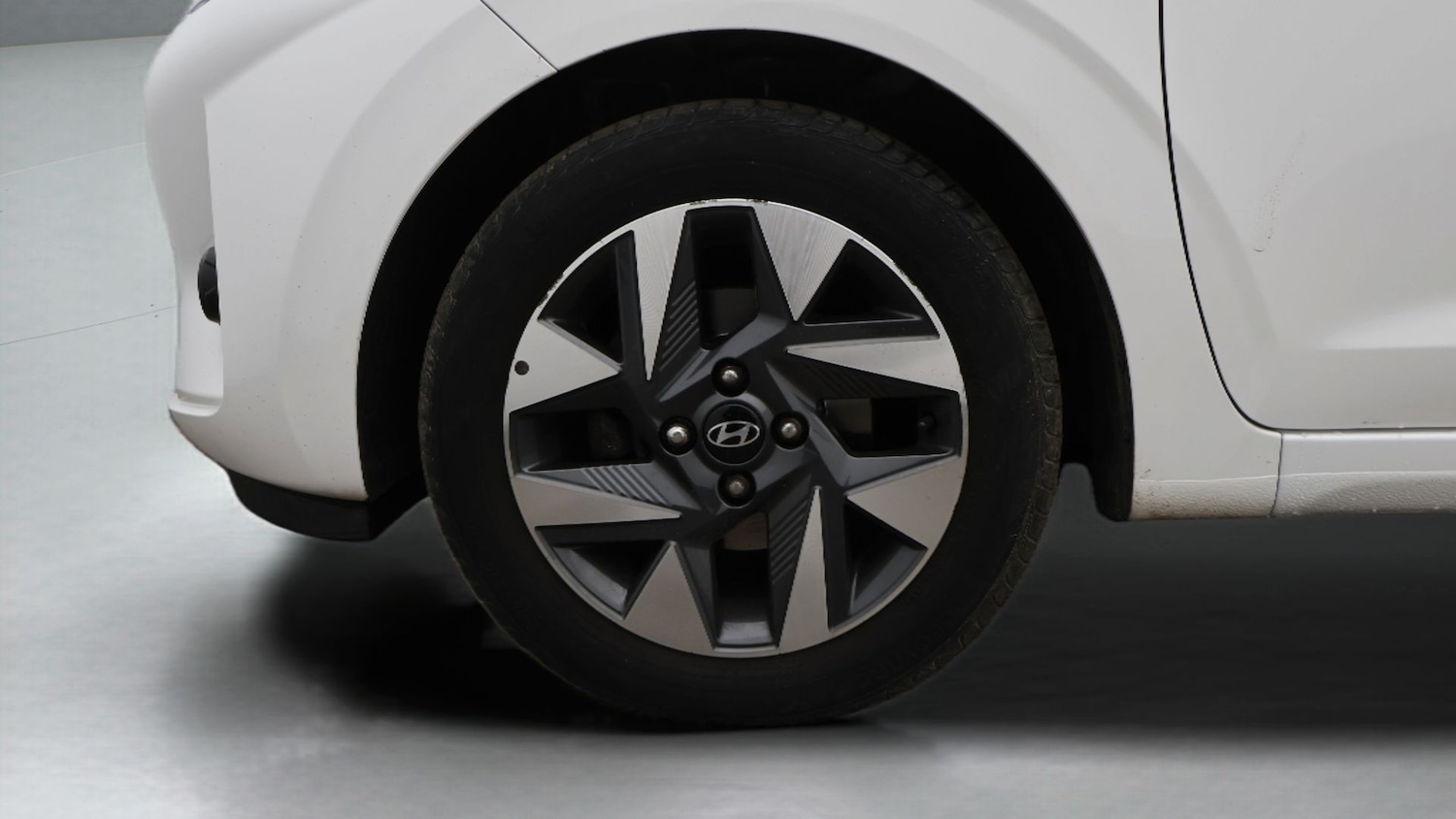 Used Hyundai i10 2024 for sale - 77616508: Photo 18