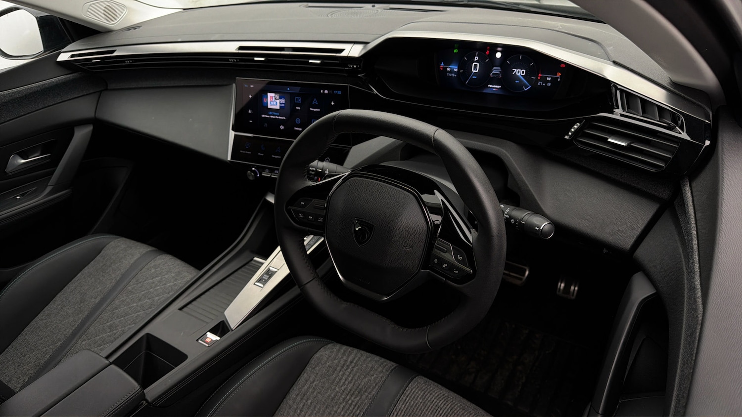 Used Peugeot 408 2024 for sale - 78025215: Photo 9