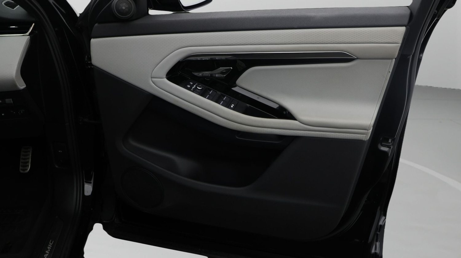 Used Land Rover Range Rover Evoque for sale - 77477986: Photo 15