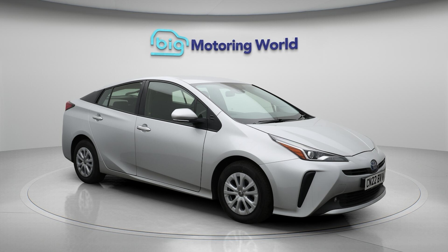 Used Toyota Prius 2022 for sale - 76521589: Photo 2