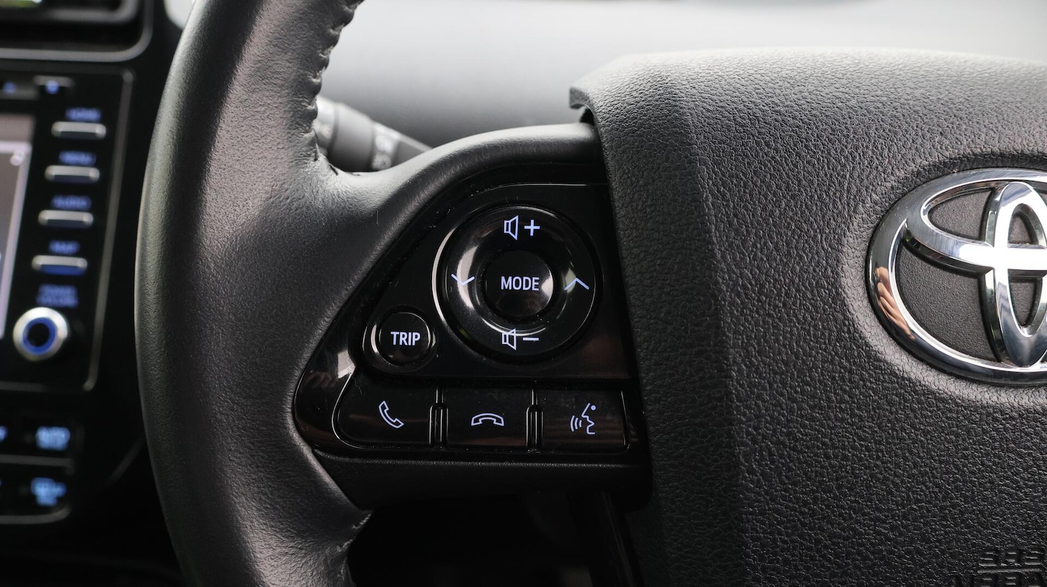 Used Toyota Prius 2022 for sale - 76521589: Photo 24