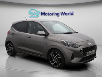 2022 (22) - 1.2 Premium Hatchback 5dr Petrol Auto Euro 6 (s/s) (84 ps)