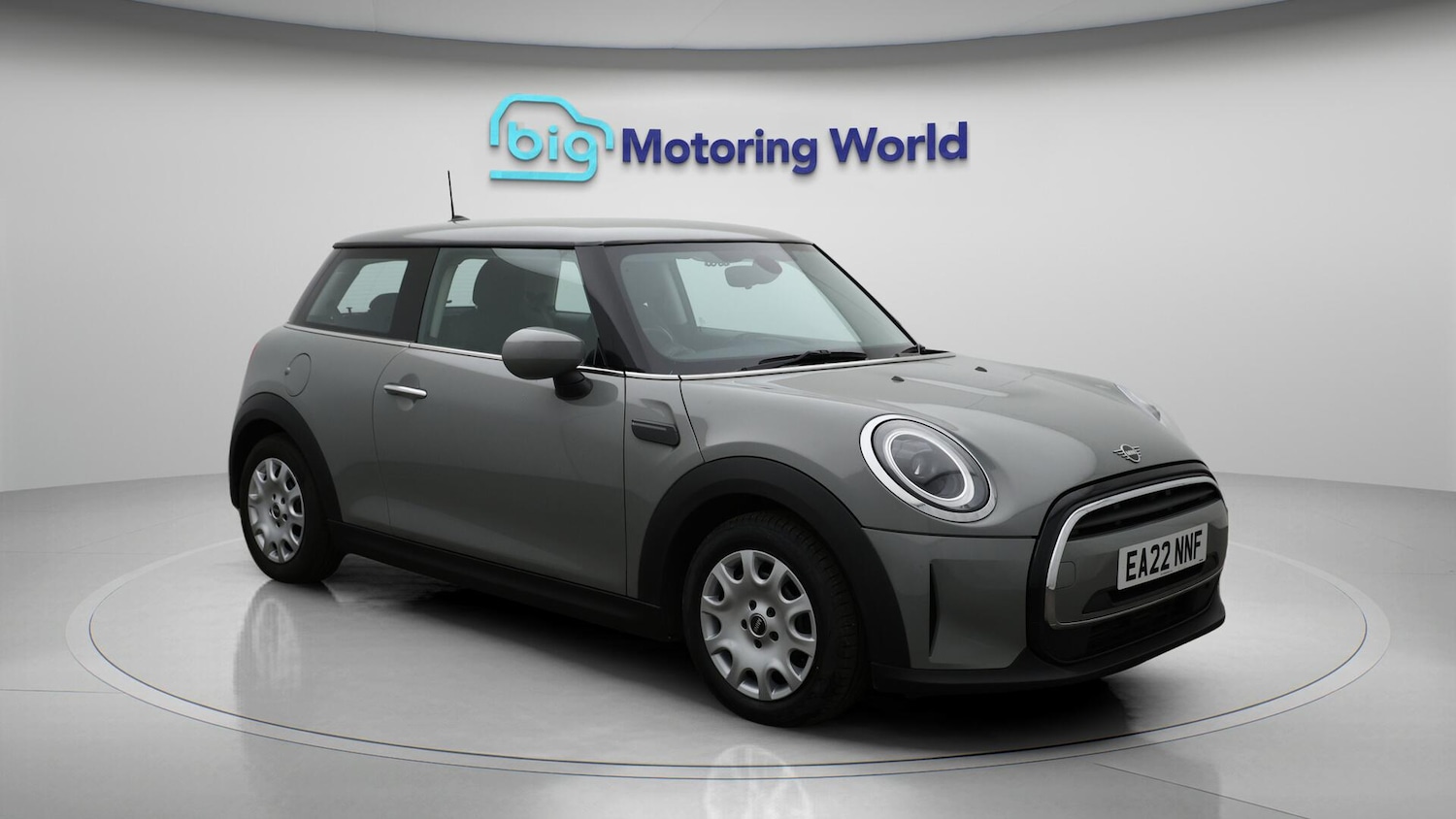 Used MINI Hatch 2022 for sale - 76484502: Photo 1