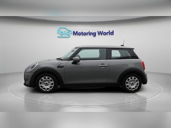 Used MINI Hatch 2022 for sale - 76484502: Photo