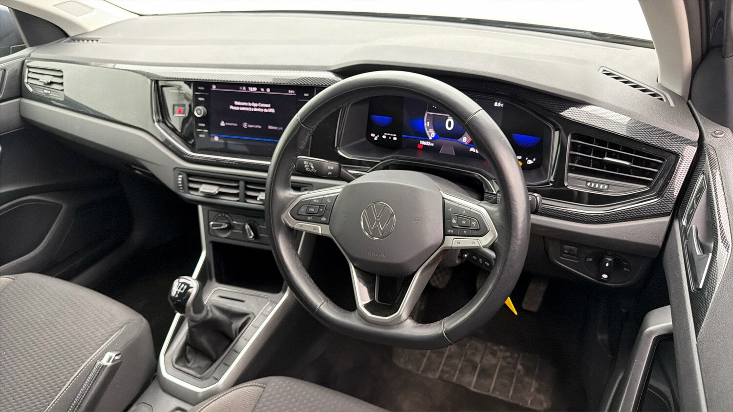 Used Volkswagen Polo 2023 for sale - 77750213: Photo 9