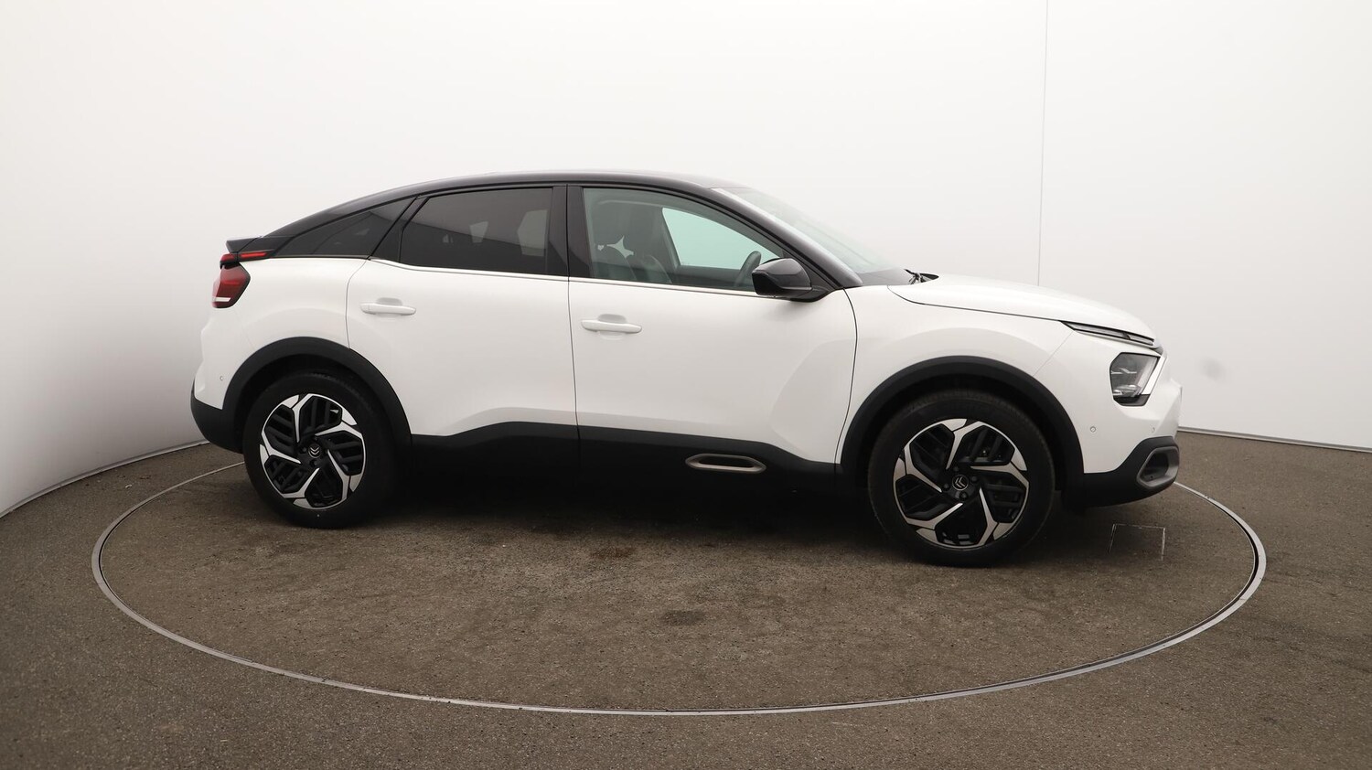 Used Citroen C4 2022 for sale - 76031453: Photo 49