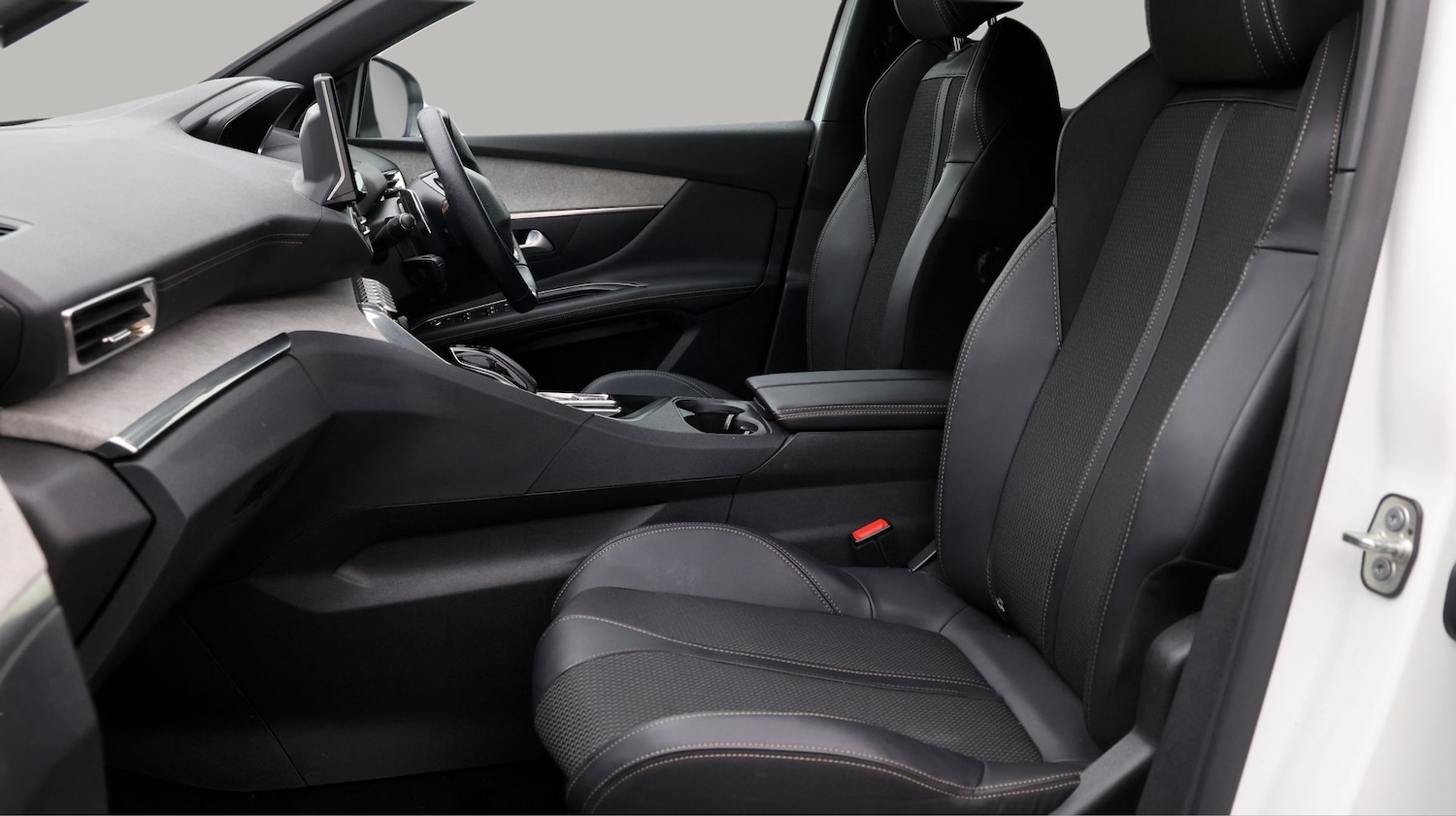 Used Peugeot 3008 2023 for sale - 77570487: Photo 14