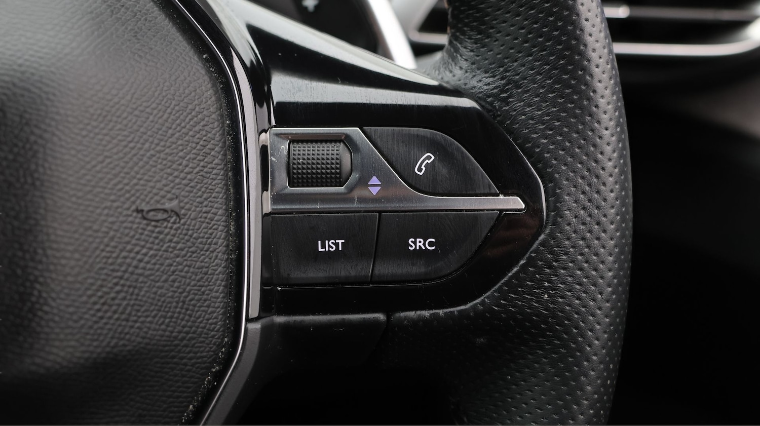 Used Peugeot 3008 2023 for sale - 77570487: Photo 24