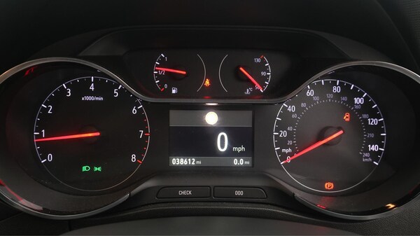 Used Vauxhall Crossland X 2018 for sale - 76246792: Photo 11