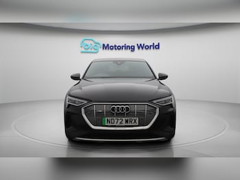 Used Audi e-tron 2023 for sale - 75657429: Photo