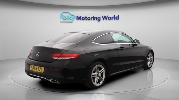 Used Mercedes-Benz C-Class 2019 for sale - 76214150: Photo 8