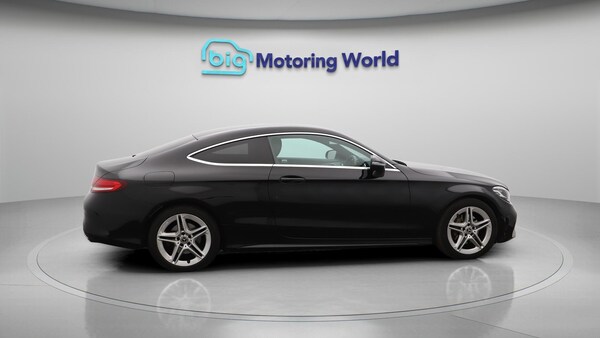 Used Mercedes-Benz C-Class 2019 for sale - 76214150: Photo 9
