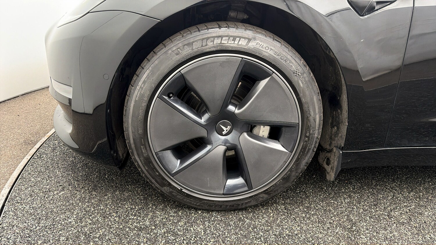 Used Tesla Model 3 2021 for sale - 78199080: Photo 17