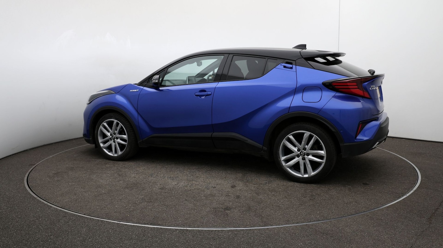 Used Toyota C-HR 2022 for sale - 76808449: Photo 41