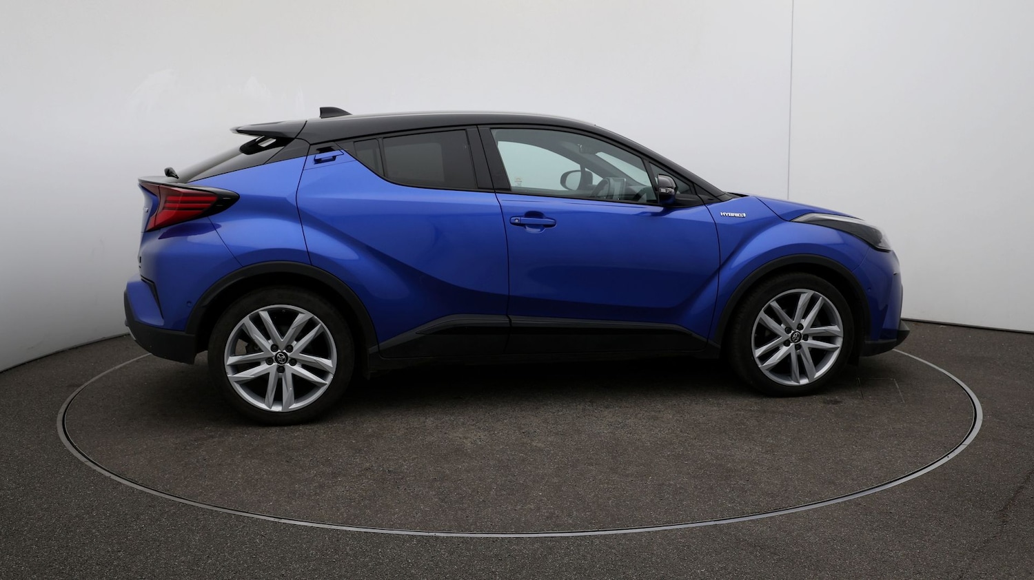 Used Toyota C-HR 2022 for sale - 76808449: Photo 44