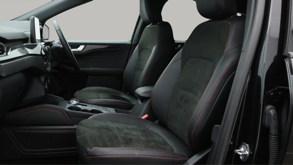 Used Ford Kuga 2024 for sale - 75657428: Photo 15