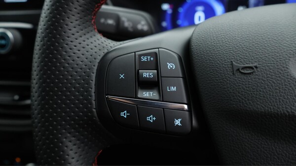 Used Ford Kuga 2024 for sale - 75657428: Photo 26