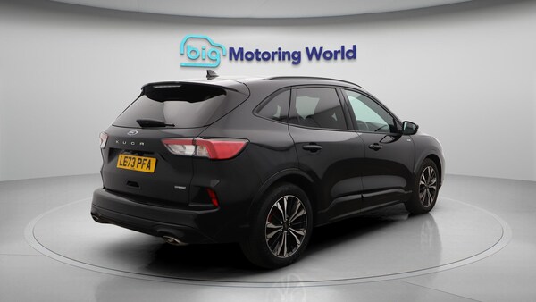 Used Ford Kuga 2024 for sale - 75657428: Photo 8