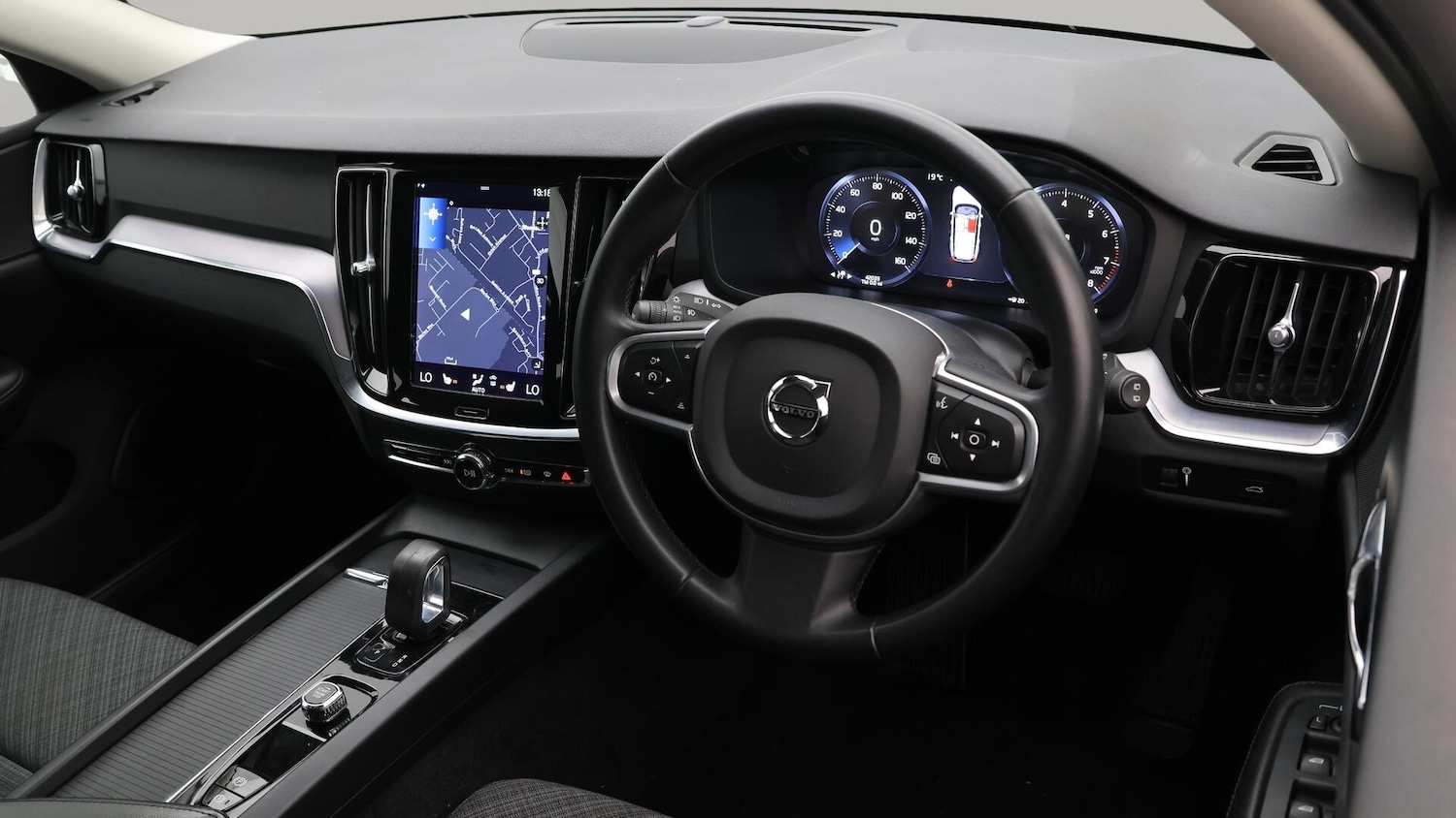 Used Volvo V60 2021 for sale - 76337373: Photo 10