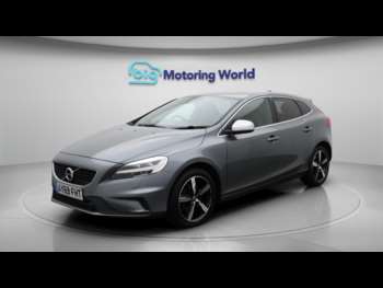 Used Volvo V40 2019 for sale - 74498142: Photo