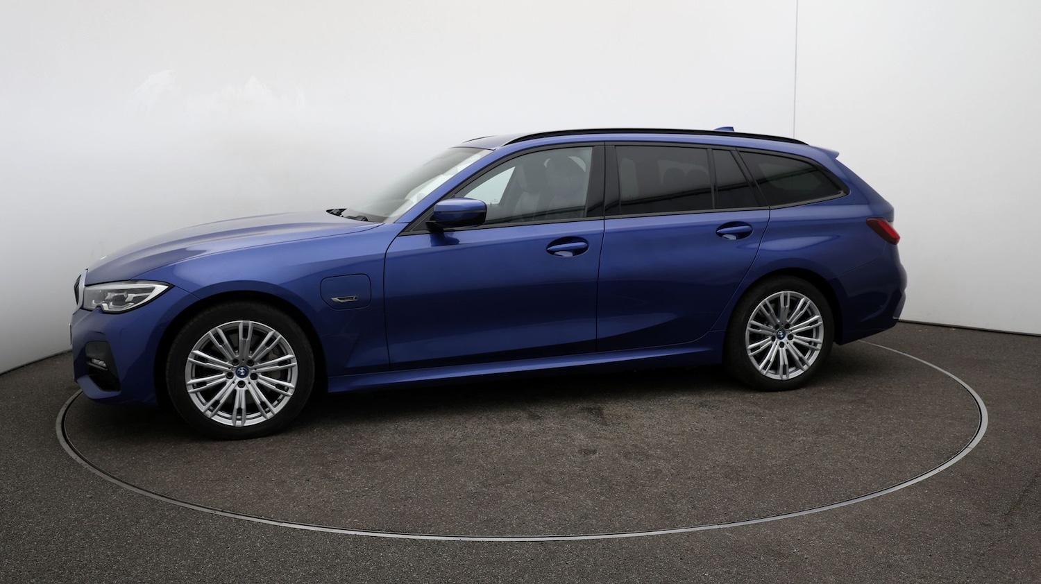 Used BMW 3 Series 2021 for sale - 76808943: Photo 60