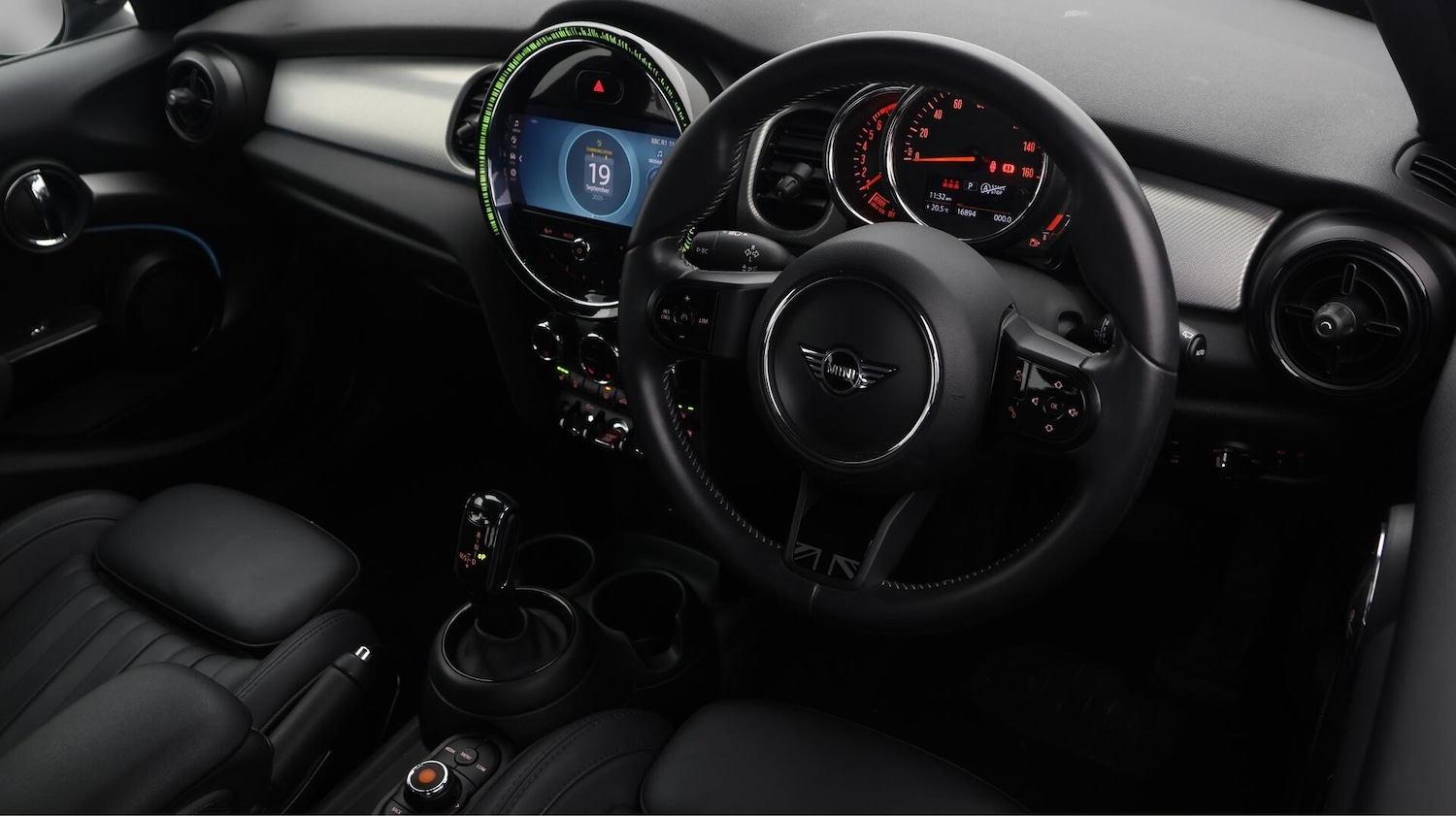 Used MINI Hatch 2021 for sale - 76780730: Photo 10