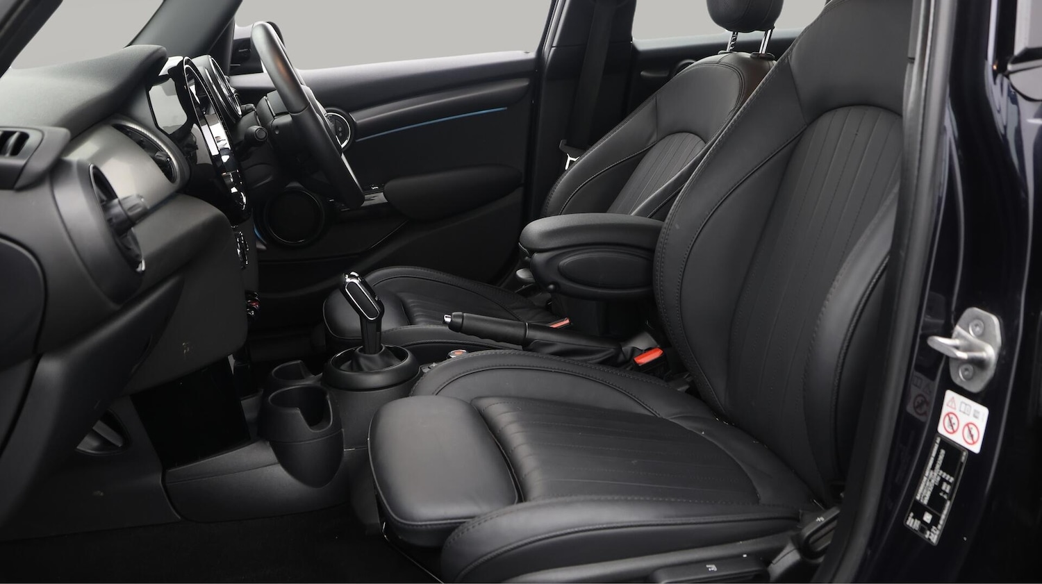 Used MINI Hatch 2021 for sale - 76780730: Photo 15