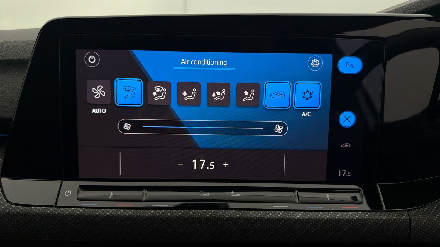 Used Volkswagen Golf 2023 for sale - 77961884: Photo 11