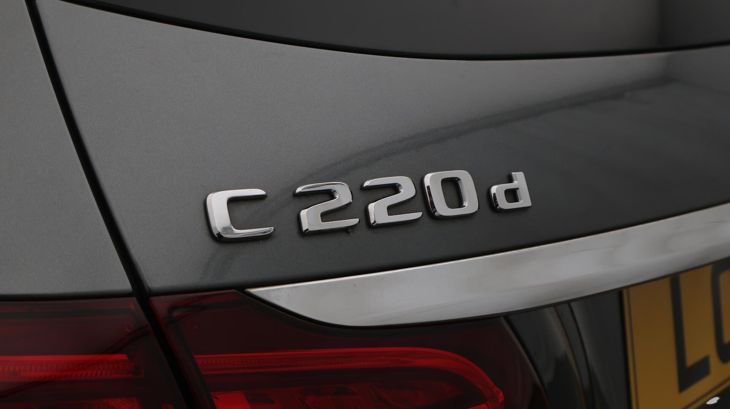 Used Mercedes-Benz C Class 2019 for sale - 76560998: Photo 21