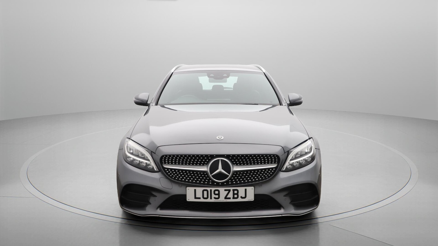 Used Mercedes-Benz C Class 2019 for sale - 76560998: Photo 3