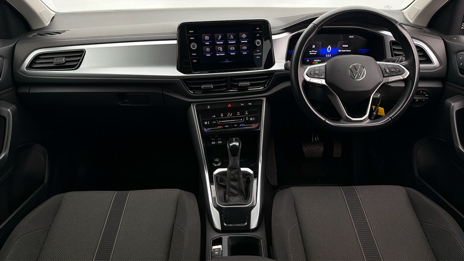 Used Volkswagen T-Roc 2023 for sale - 78001584: Photo 12