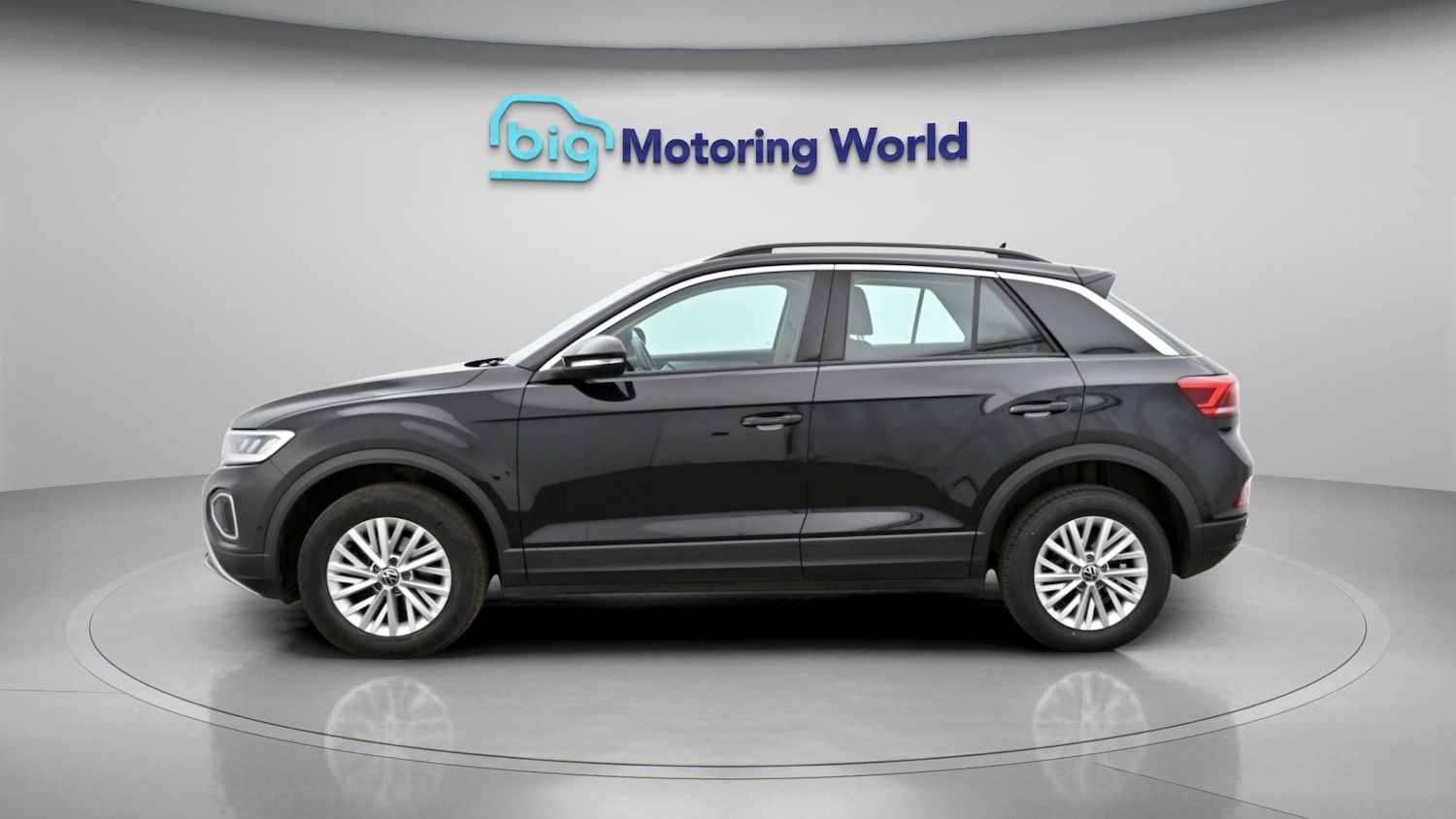 Used Volkswagen T-Roc 2023 for sale - 78001584: Photo 4