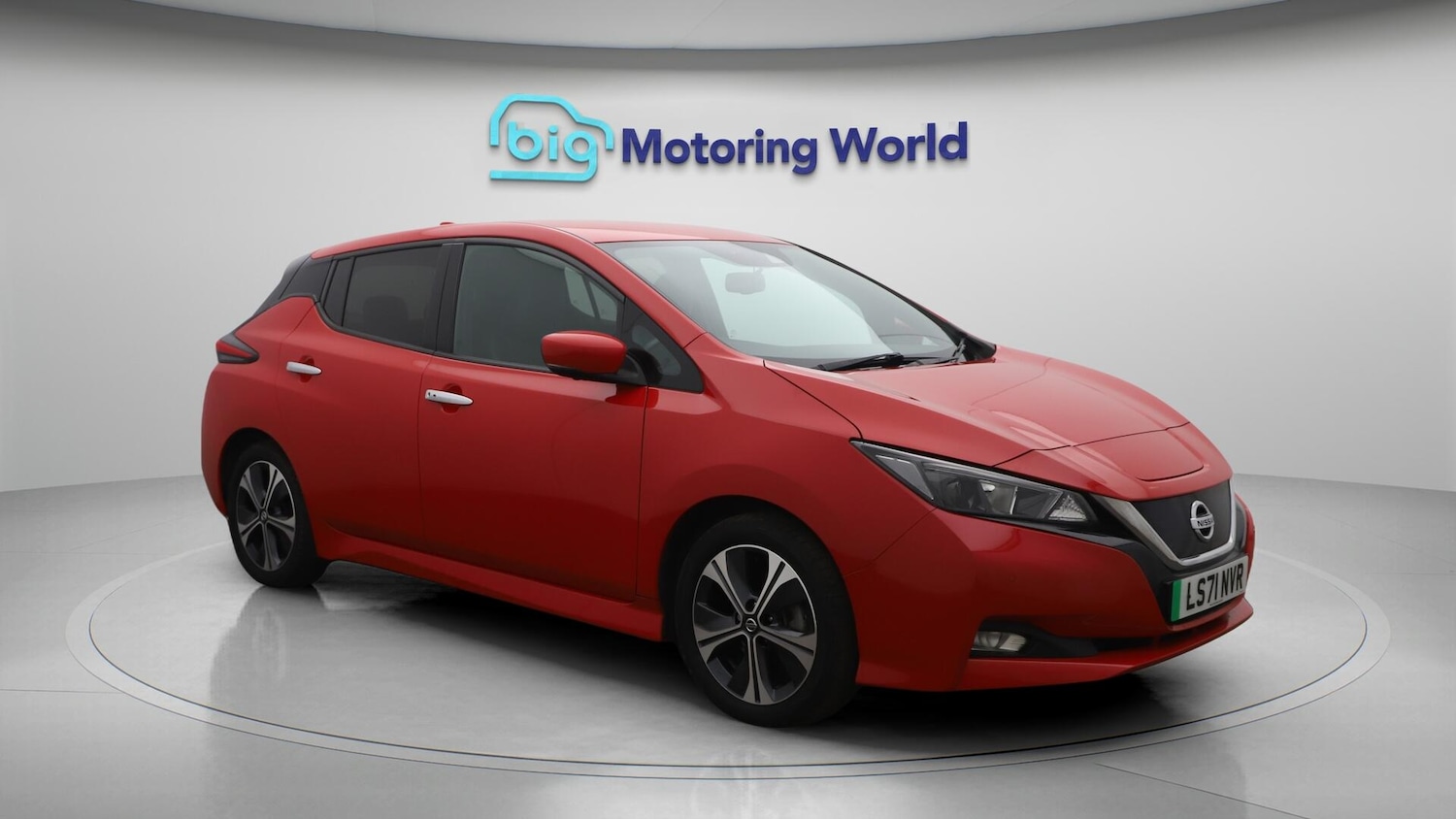 Used Nissan Leaf 2021 for sale - 76766031: Photo 2