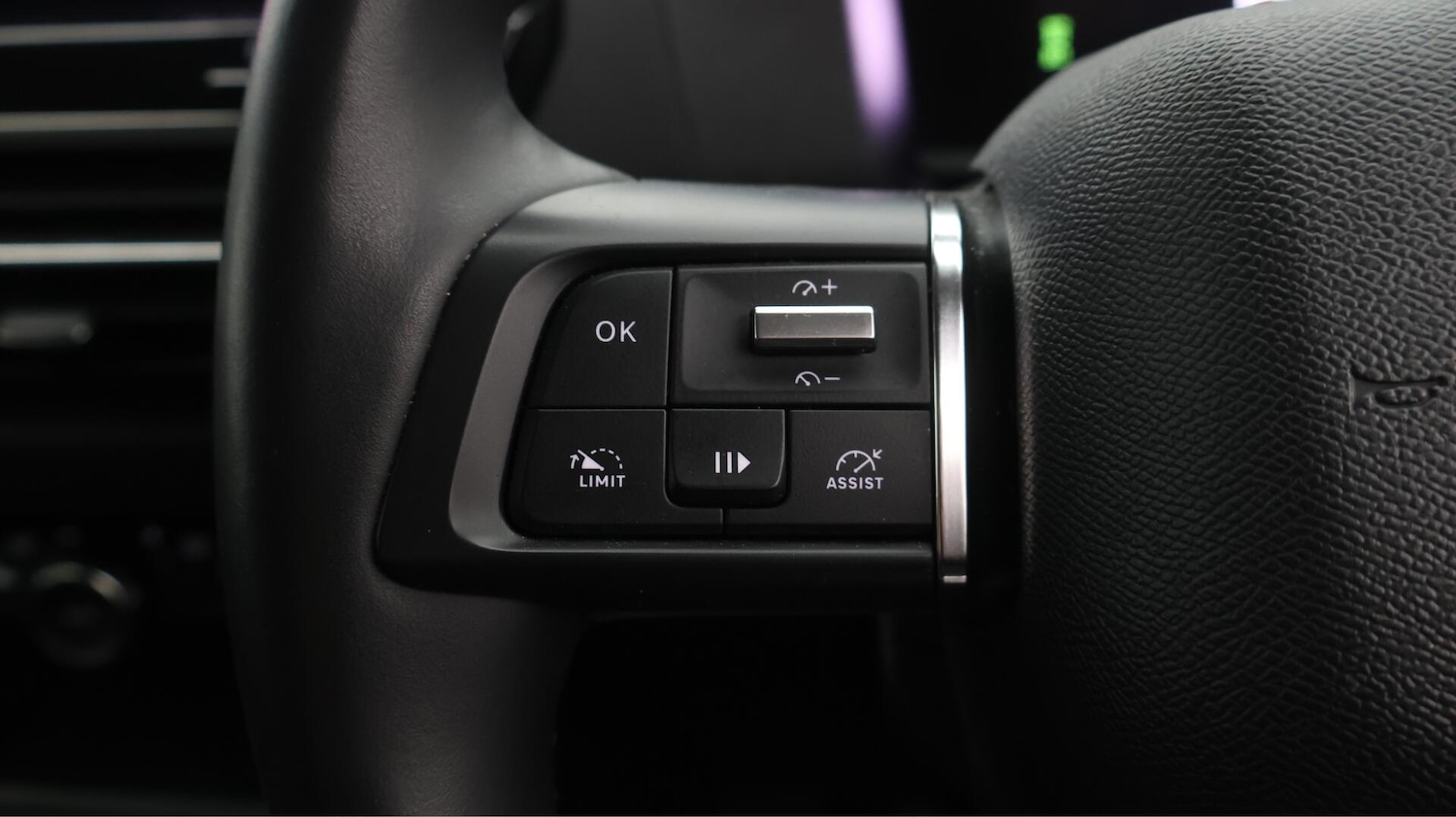 Used Citroen C4 2023 for sale - 76432067: Photo 24